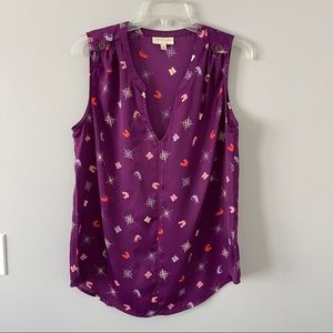 Mod Cloth V-Neck Tab shoulder Round hem Top Blouse